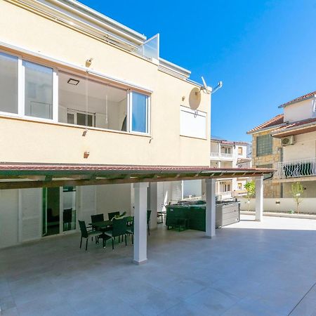 Apartment Dora Duće Dış mekan fotoğraf