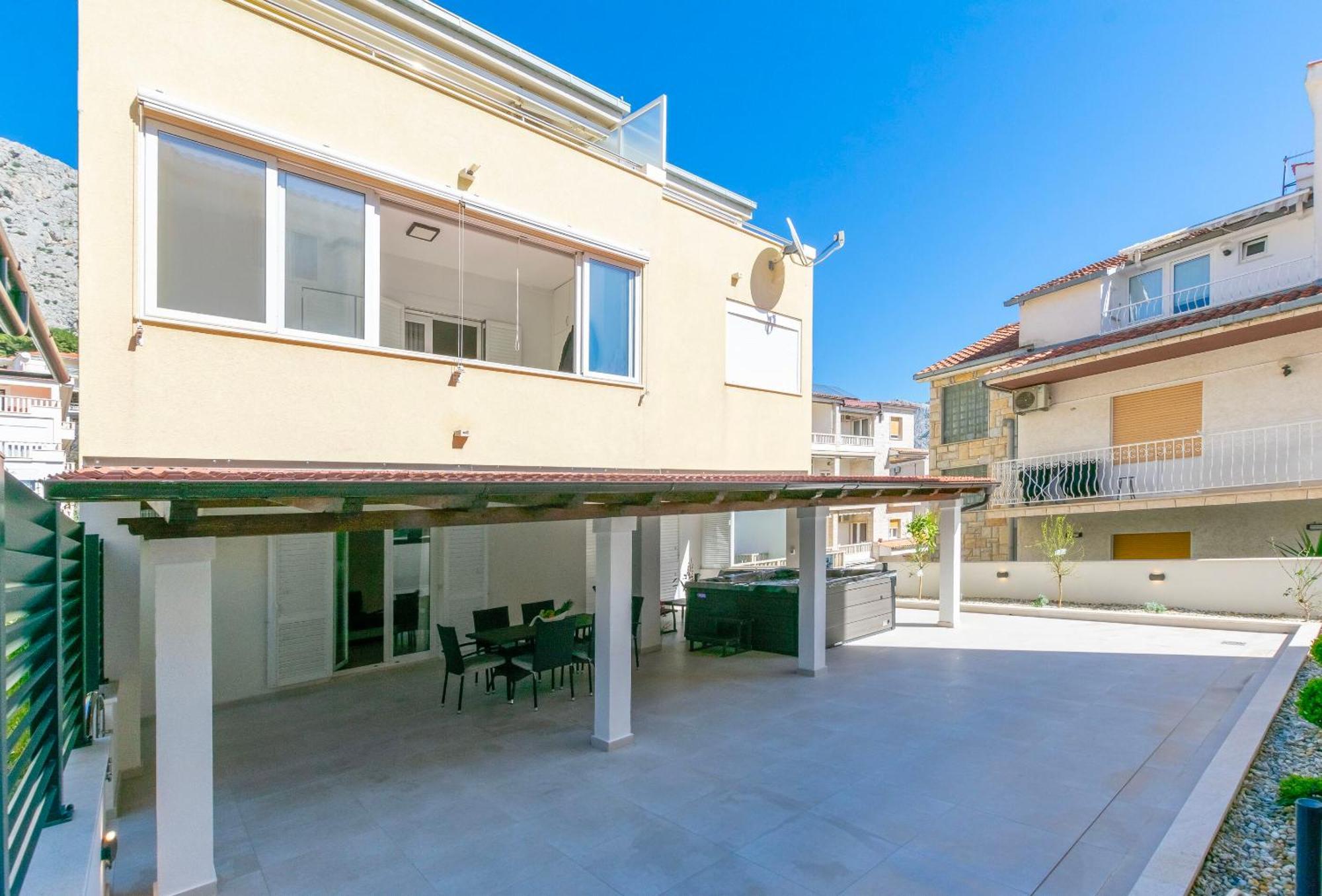 Apartment Dora Duće Dış mekan fotoğraf