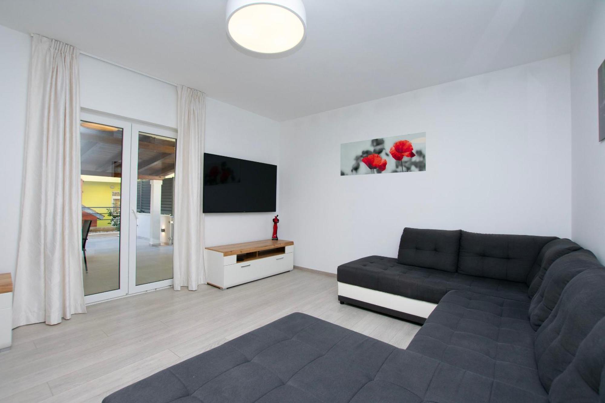 Apartment Dora Duće Dış mekan fotoğraf
