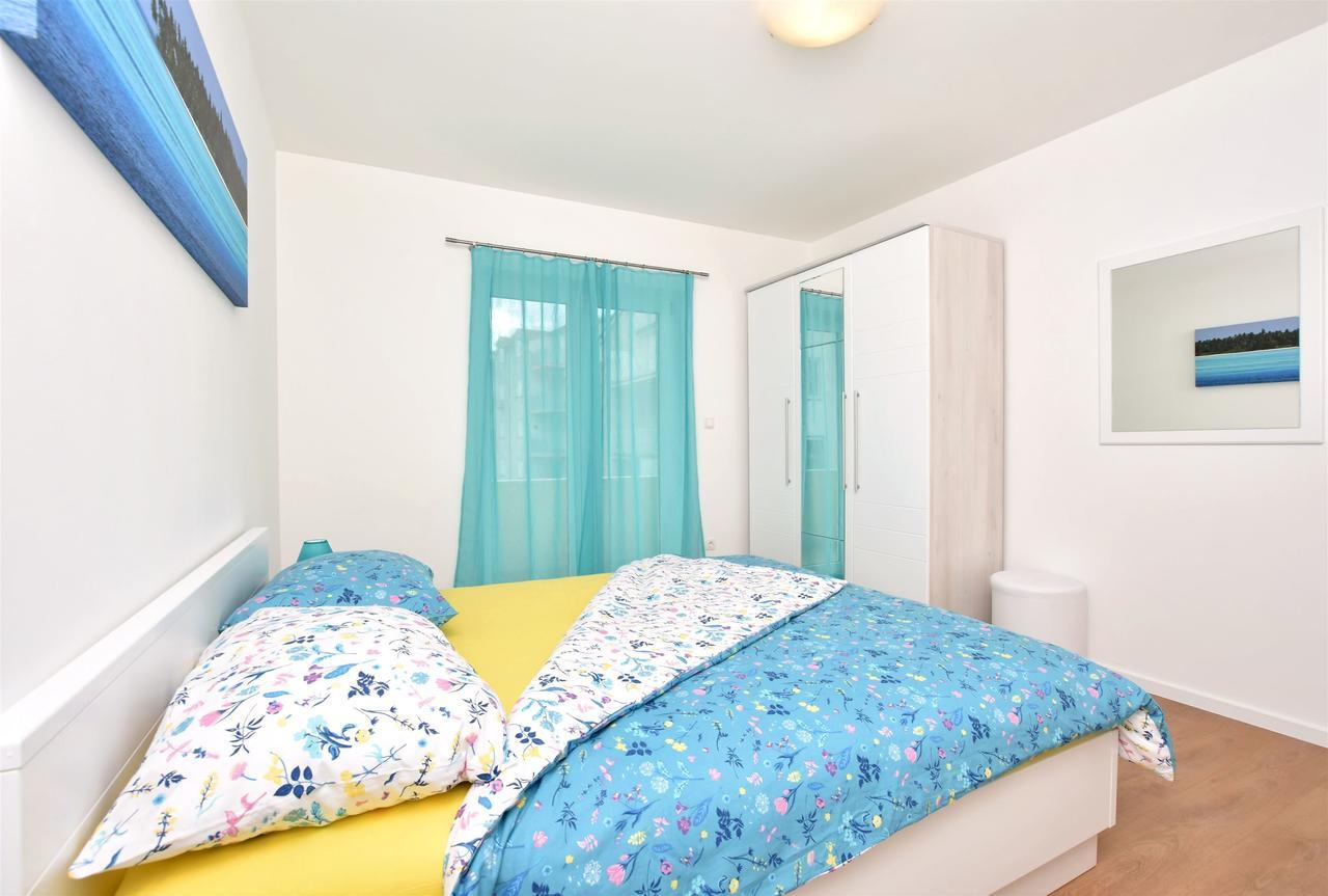 Apartment Dora Duće Dış mekan fotoğraf