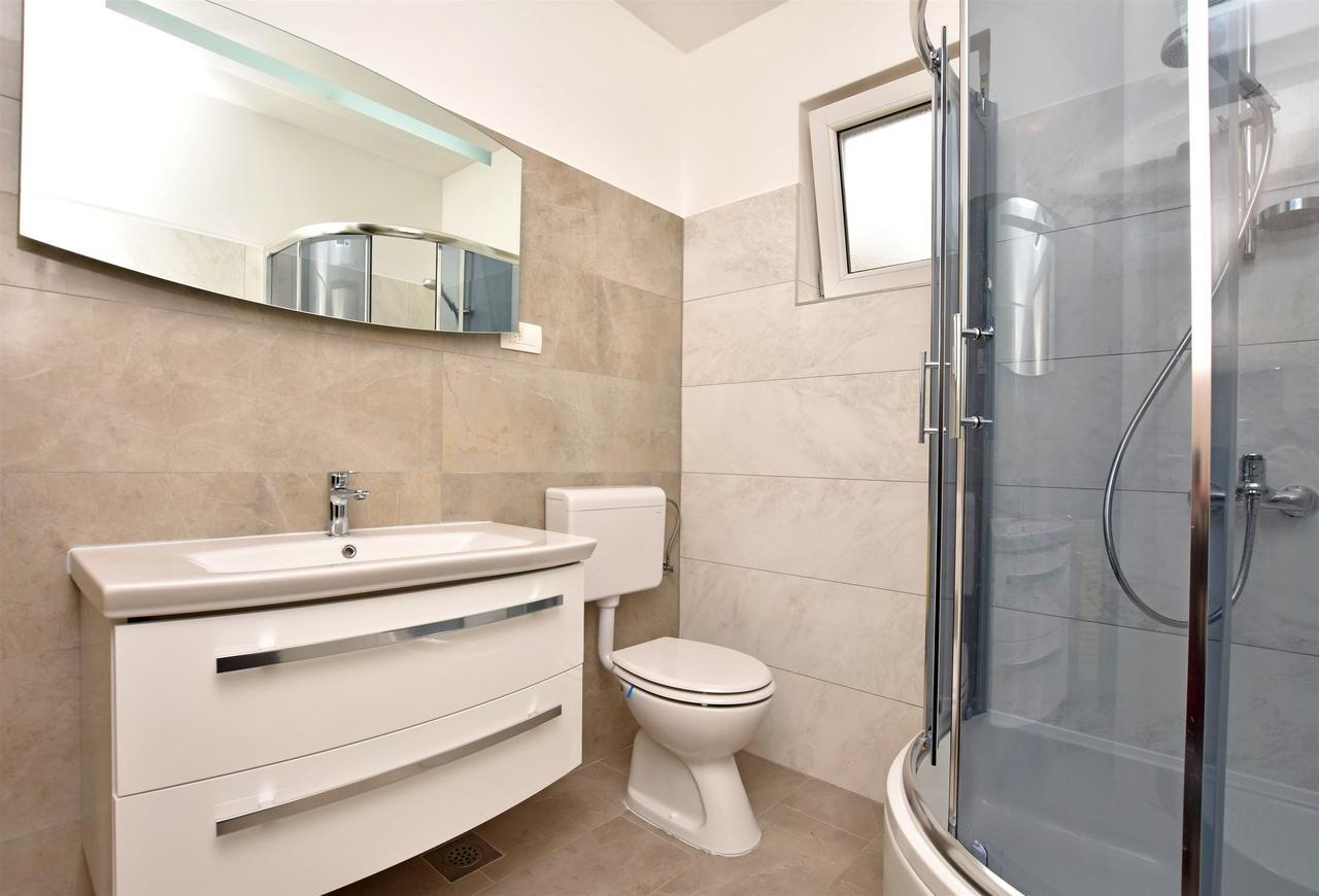 Apartment Dora Duće Dış mekan fotoğraf