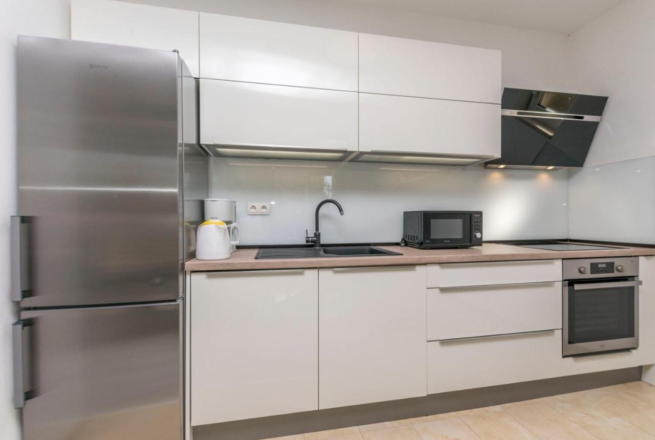 Apartment Dora Duće Dış mekan fotoğraf